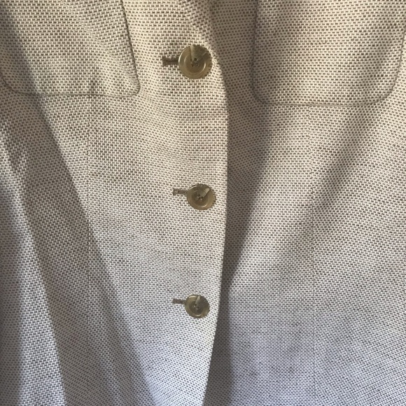 Le Suit by Kasper Cream Blazer size 12p - Picture 2 of 5